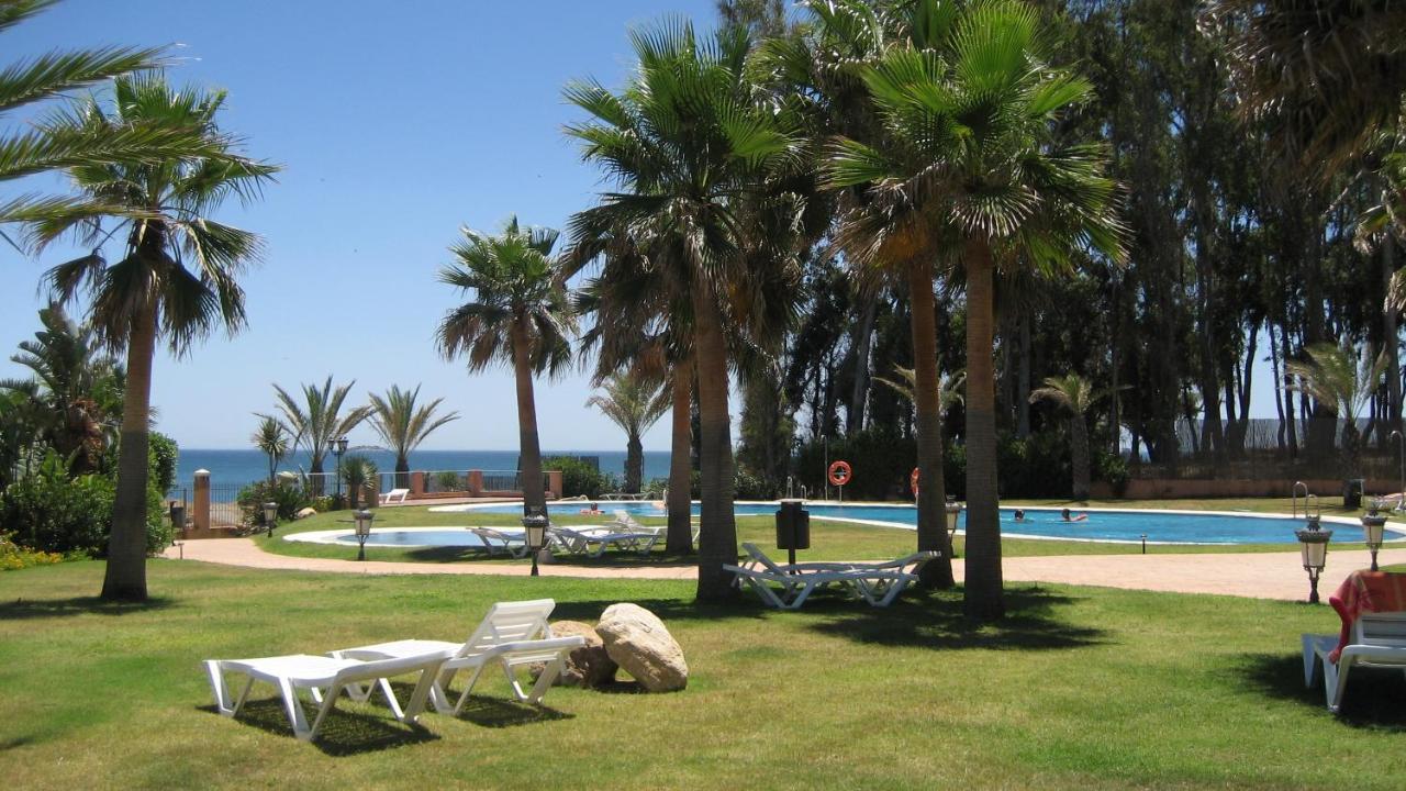אסטפונה Don Juan Beach Resort מראה חיצוני תמונה