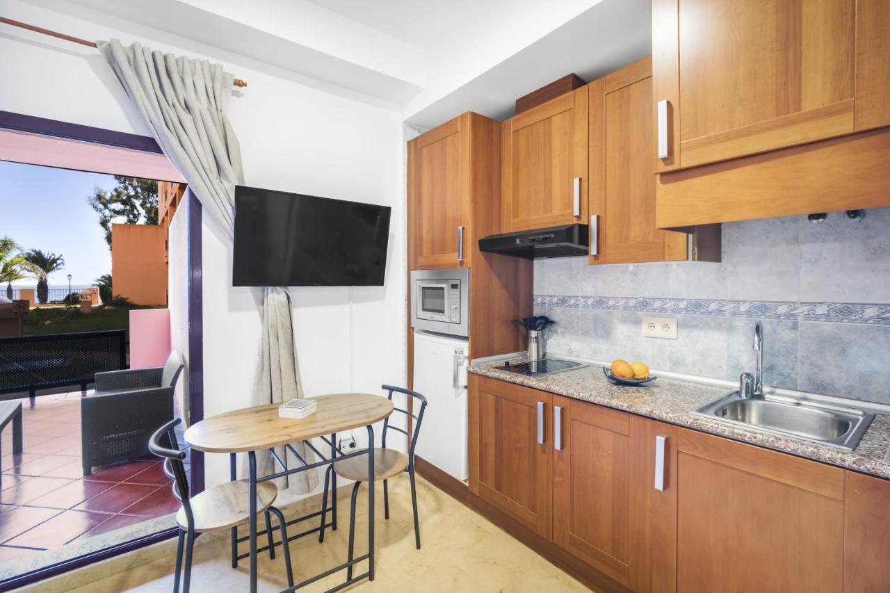 אסטפונה Don Juan Beach Resort מראה חיצוני תמונה