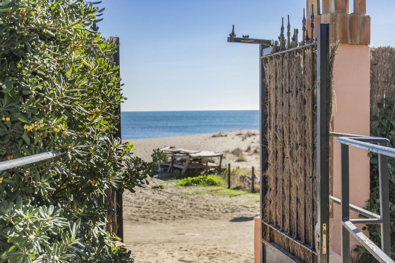 אסטפונה Don Juan Beach Resort מראה חיצוני תמונה