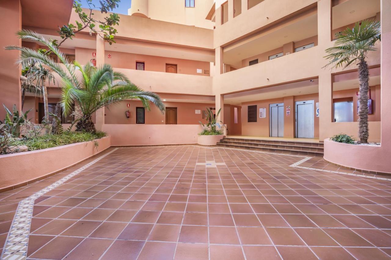 אסטפונה Don Juan Beach Resort מראה חיצוני תמונה